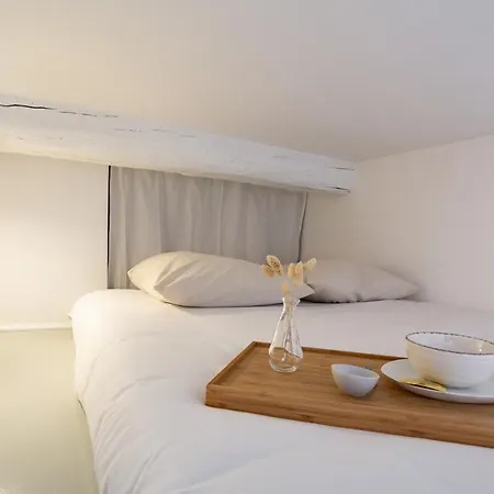 Apartment A Pied Au Coeur Du Vieil Antibes